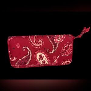 Vera Bradley~ Mesa Red Paisley~ Large Passport/ Travel Wallet
